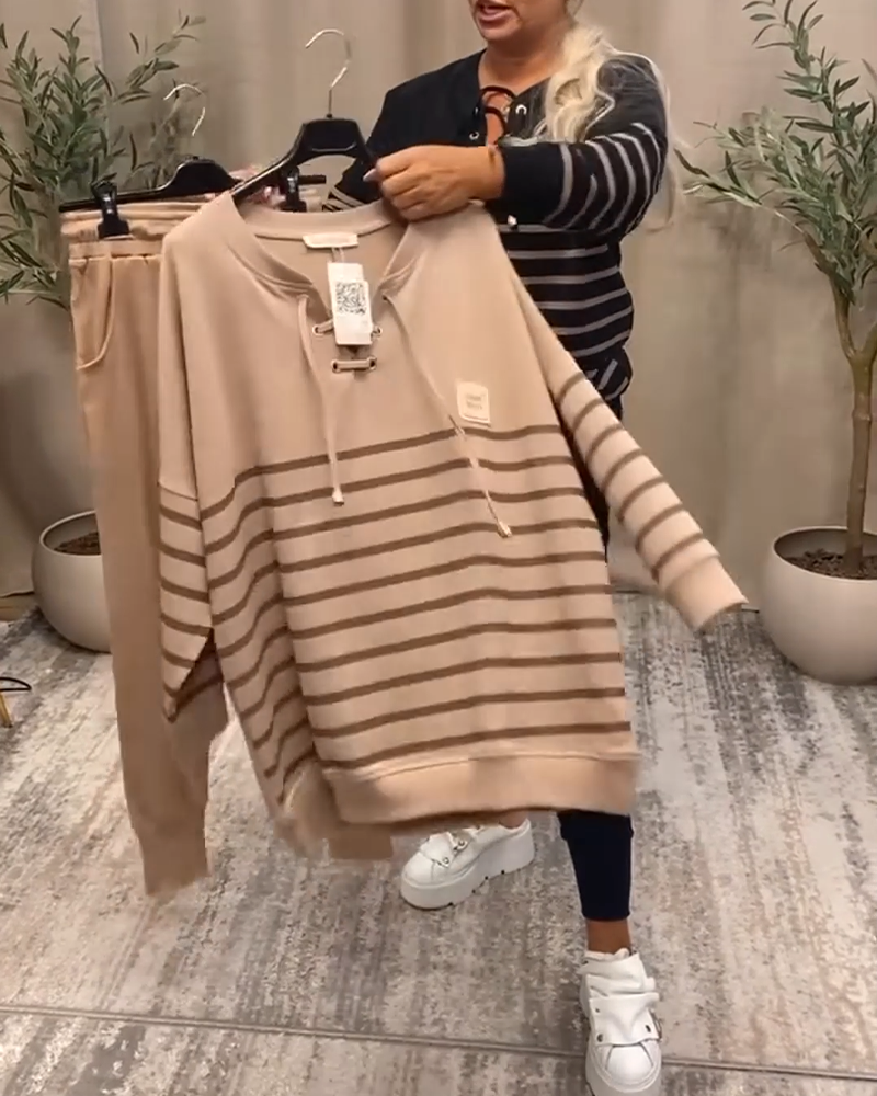 VALERIA | Ensemble deux pièces avec pantalon de sport à rayures