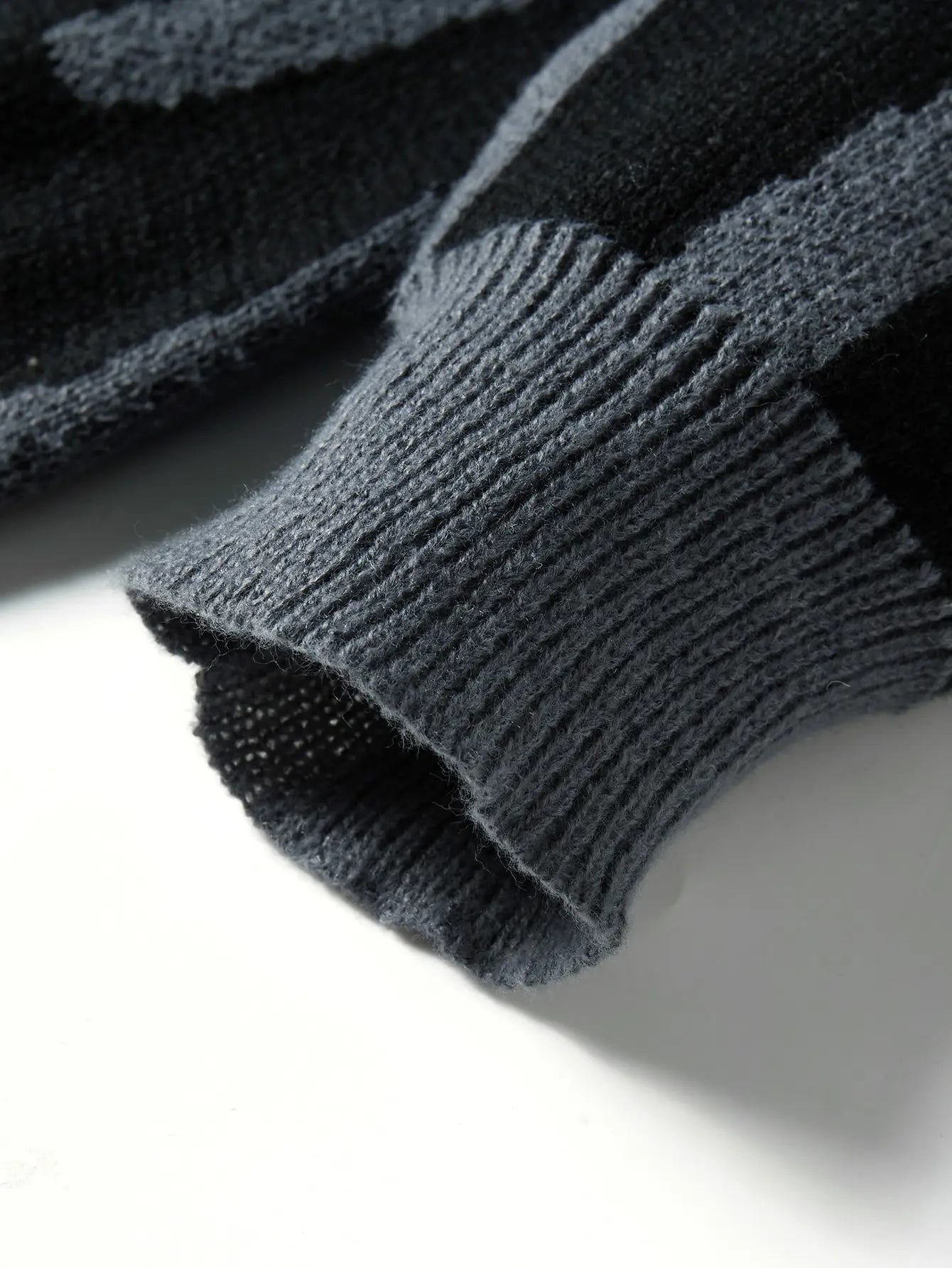 Maximiliano™ | Pull moderne pour homme